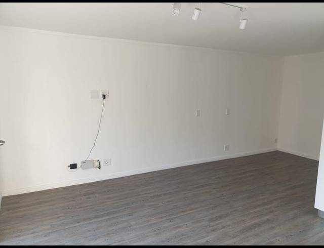 1 BEDROOM APARTMENT FOR SALE IN ZONNEBLOEM